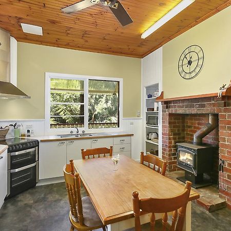 Charnwood Cottages In Warburton Bagian luar foto